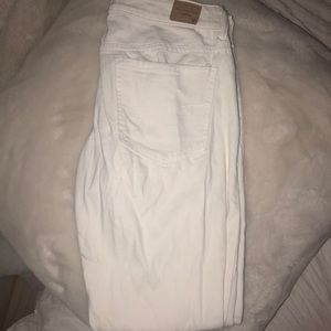 American Eagle White Stretch Jeans